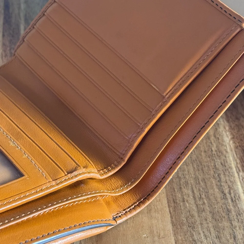 Salvatore Ferragamo Brown leather compact wallet see pictures - Picture 9 of 16